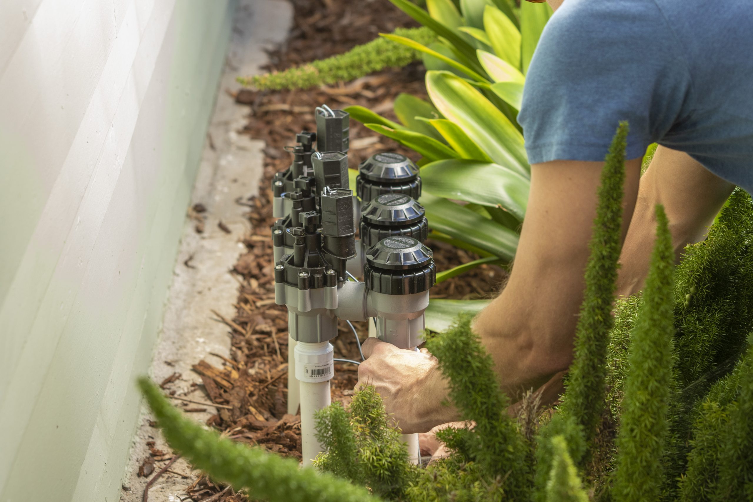 image of Turn on / turn off irrigation services